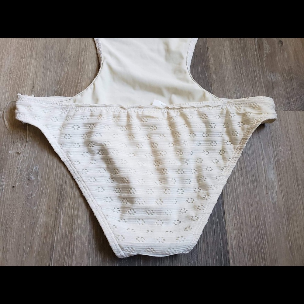 NWT ELLA MOSS ISLA TOPANGA BANDEAU - Picture 9 of 14